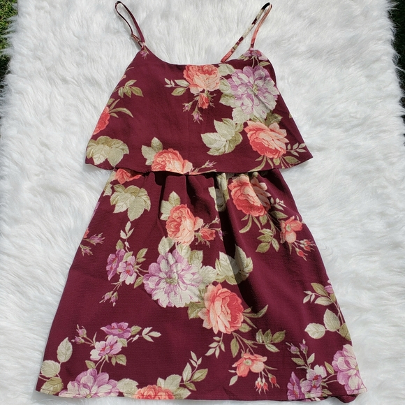 Burgundy Rose Print Dress - Picture 1 of 6